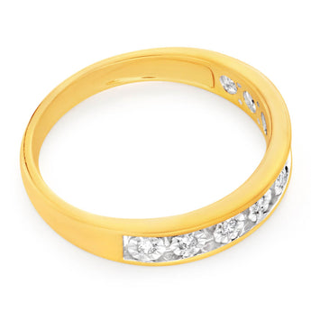 9ct Yellow Gold Diamond Ring Set with 9 Stunning Brilliant Diamonds
