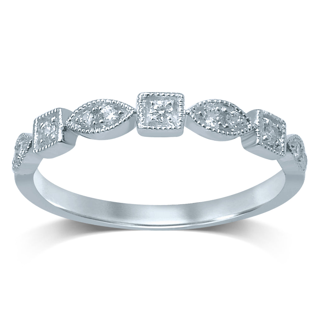 9ct White Gold Diamond Ring with 11 Brilliant Diamonds