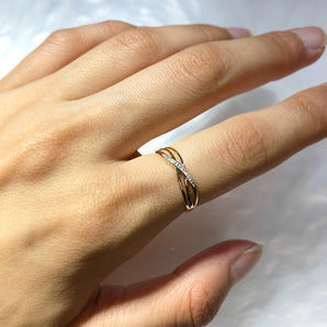 9ct Yellow Gold Diamond Ring with 13 Brilliant Diamonds