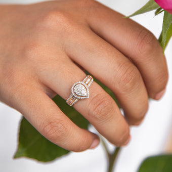 Pear Illusion Set Diamond Ring in 9ct Yellow Gold