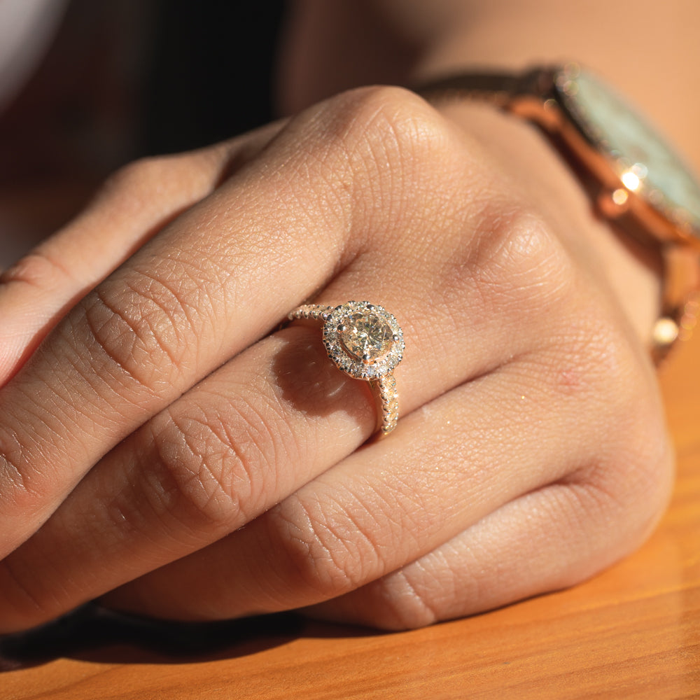 18ct Yellow Gold 1.50 Carat Diamond Ring With 1 Carat Australian Diamo –  Grahams Jewellers