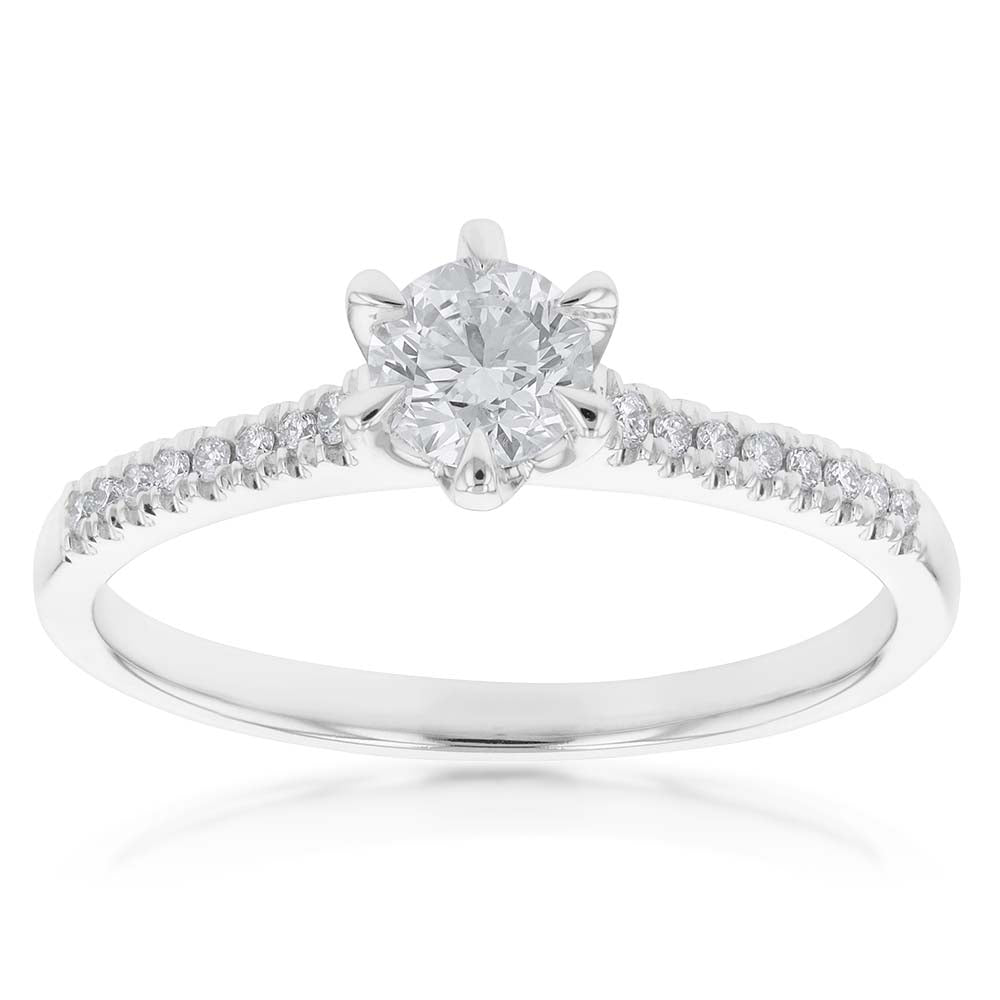 18ct White Gold 0.60 Carat Solitaire with 1/2 Carat Certified Centre Diamond