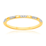 9ct Yellow Gold Diamond Ring With 15 Brilliant Diamonds