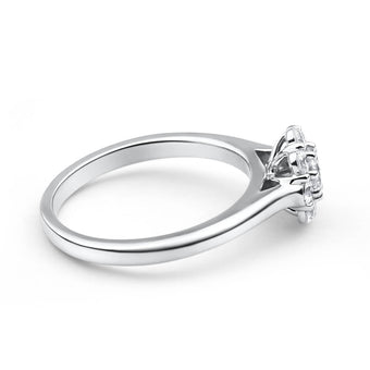 Flawless Cut 18ct White Gold Ring With 0.8 Carats Of Diamonds