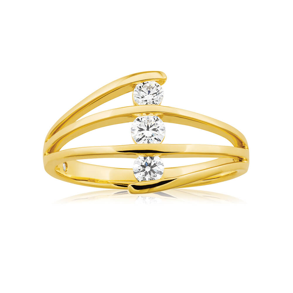 Flawless Cut 9ct Yellow Gold Three Stone Diamond Ring (TW=30-34pt)