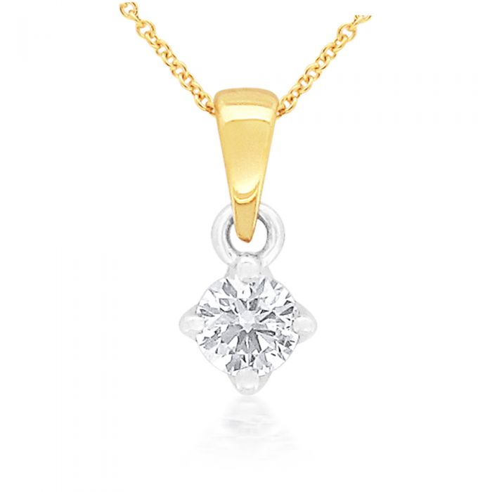 Flawless 9ct Yellow Gold Solitaire Pendant on a 45cm chain (15 Points)