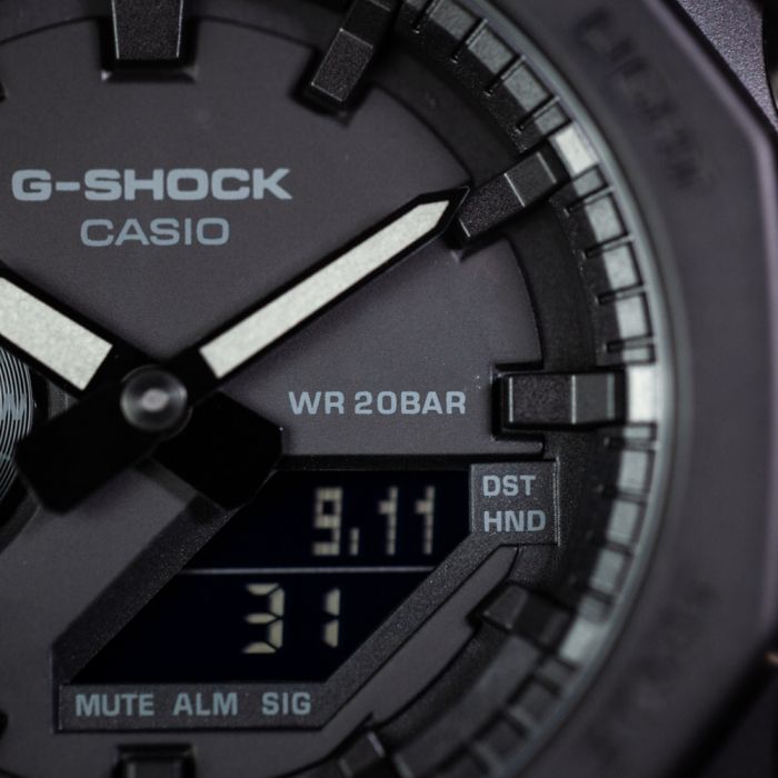 Casio G-Shock 'Oak' Carbon Core Guard GA2100-1A1 Mens Watch