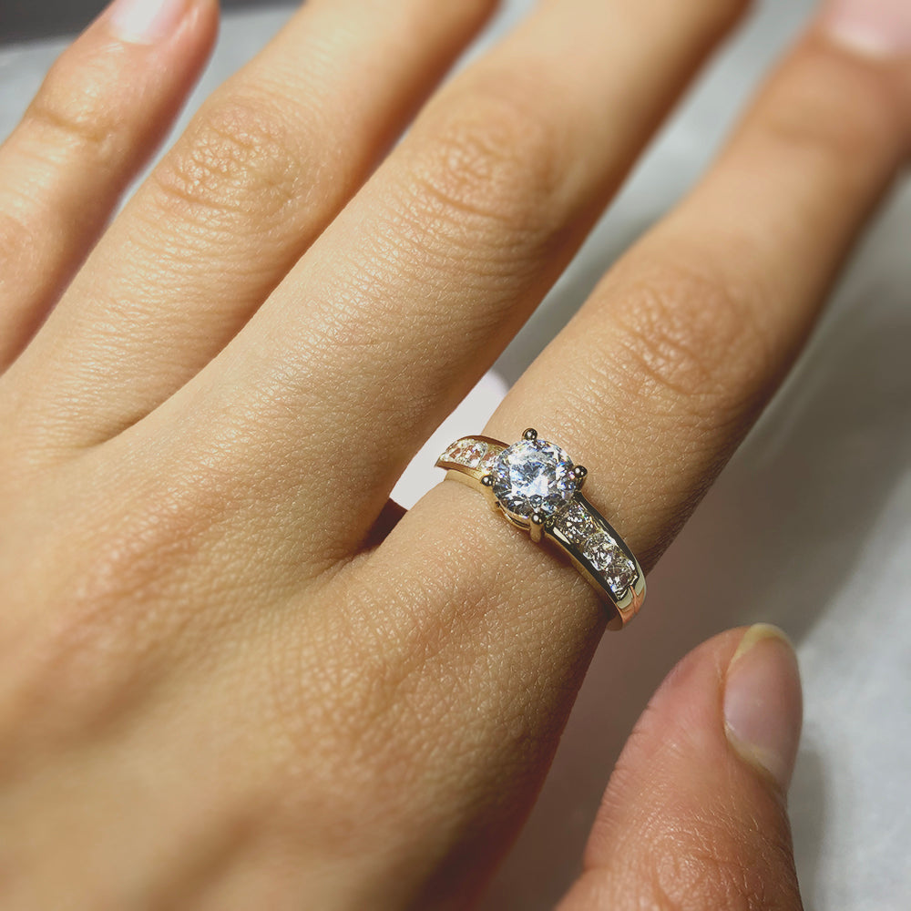 9ct Yellow Gold Cubic Zirconia Ring Grahams Jewellers