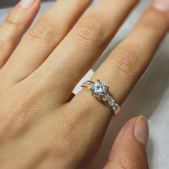 Cubic Zirconia Ring in 9ct Yellow Gold