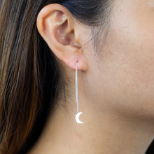 Load image into Gallery viewer, Sterling Silver Crescent Moon Threader Drop Earrings