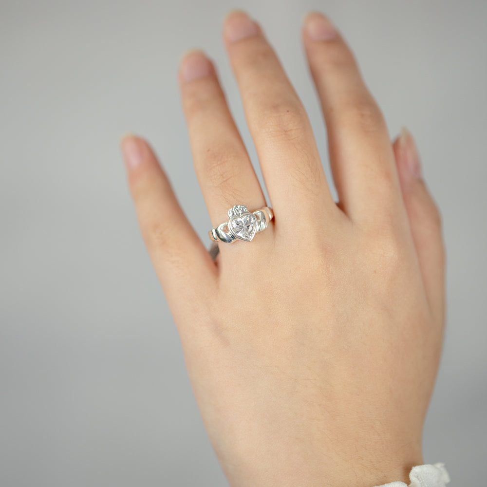 Sterling Silver Zirconia Claddagh Ring Grahams Jewellers