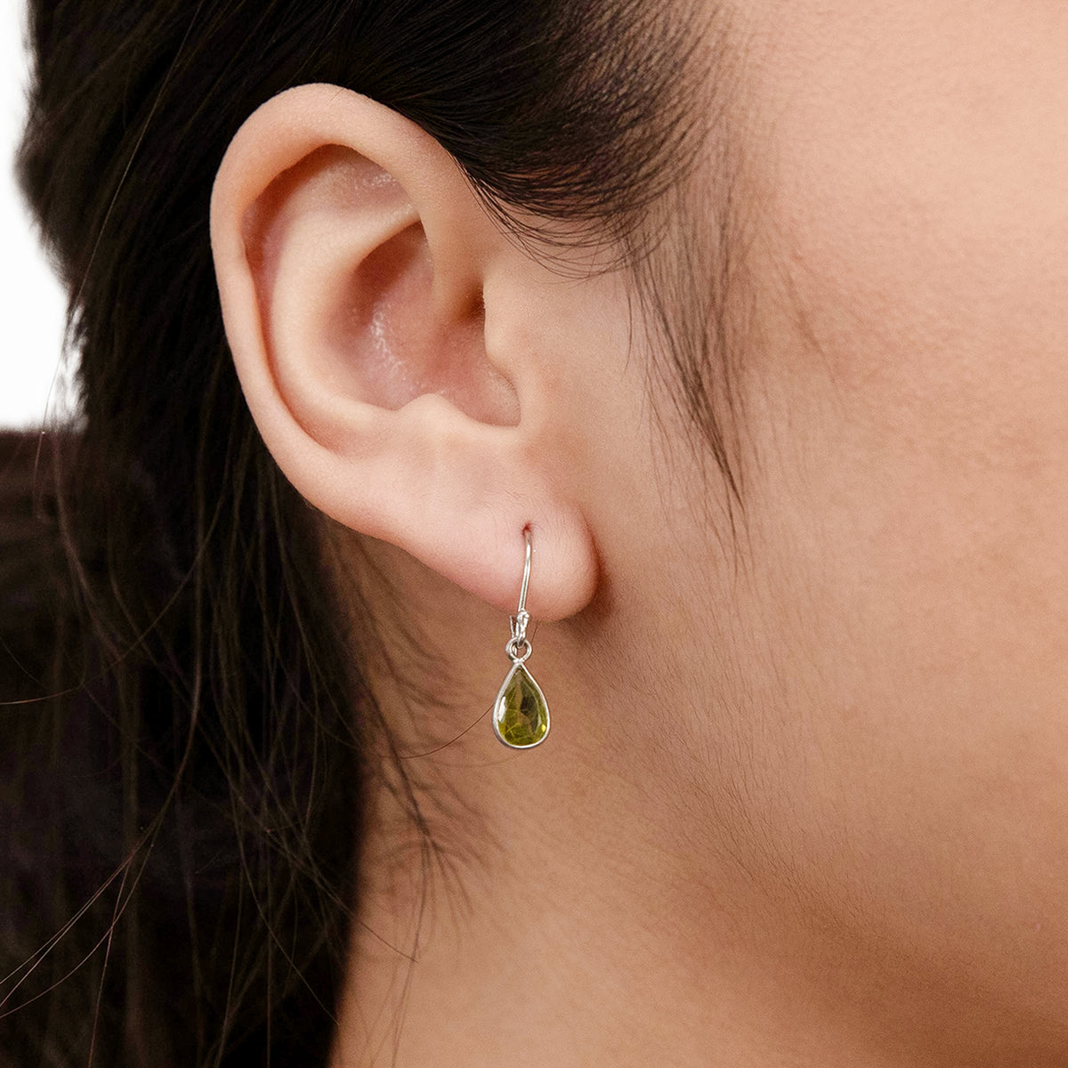 Peridot leverback earrings online