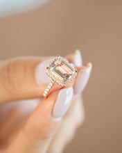 Load image into Gallery viewer, 9ct Rose Gold Morganite and Diamond Ring